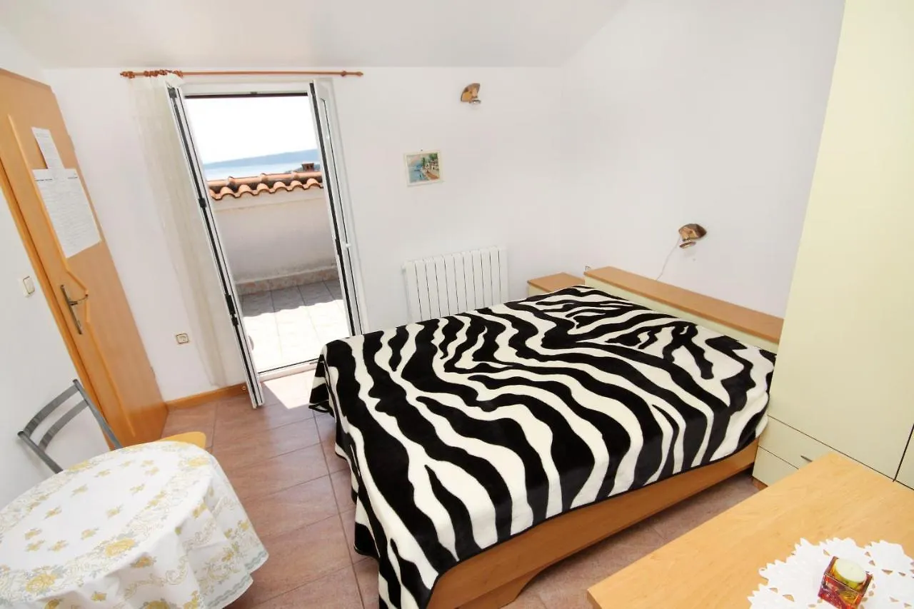 Apartments And Rooms With Parking Space Krk - 5294 Veglia 3*,  Croaţia
